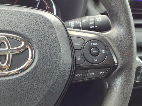 Certified 2024 Toyota RAV4 XLE FWD image 22