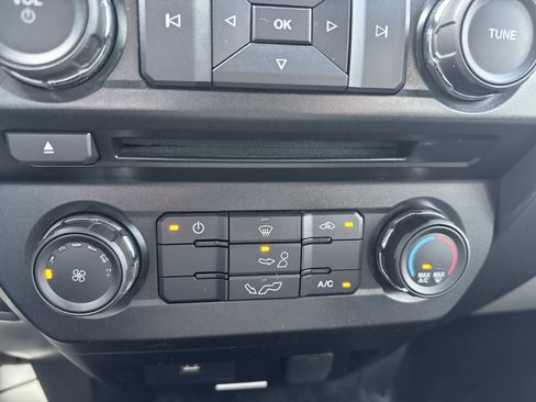 Used 2017 Ford F150 XLT w/ XTR Package image 20