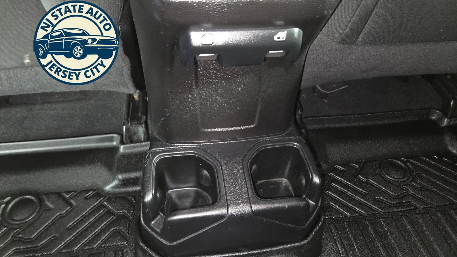 Used 2021 Jeep Wrangler Unlimited Sport AWD/4WD image 29