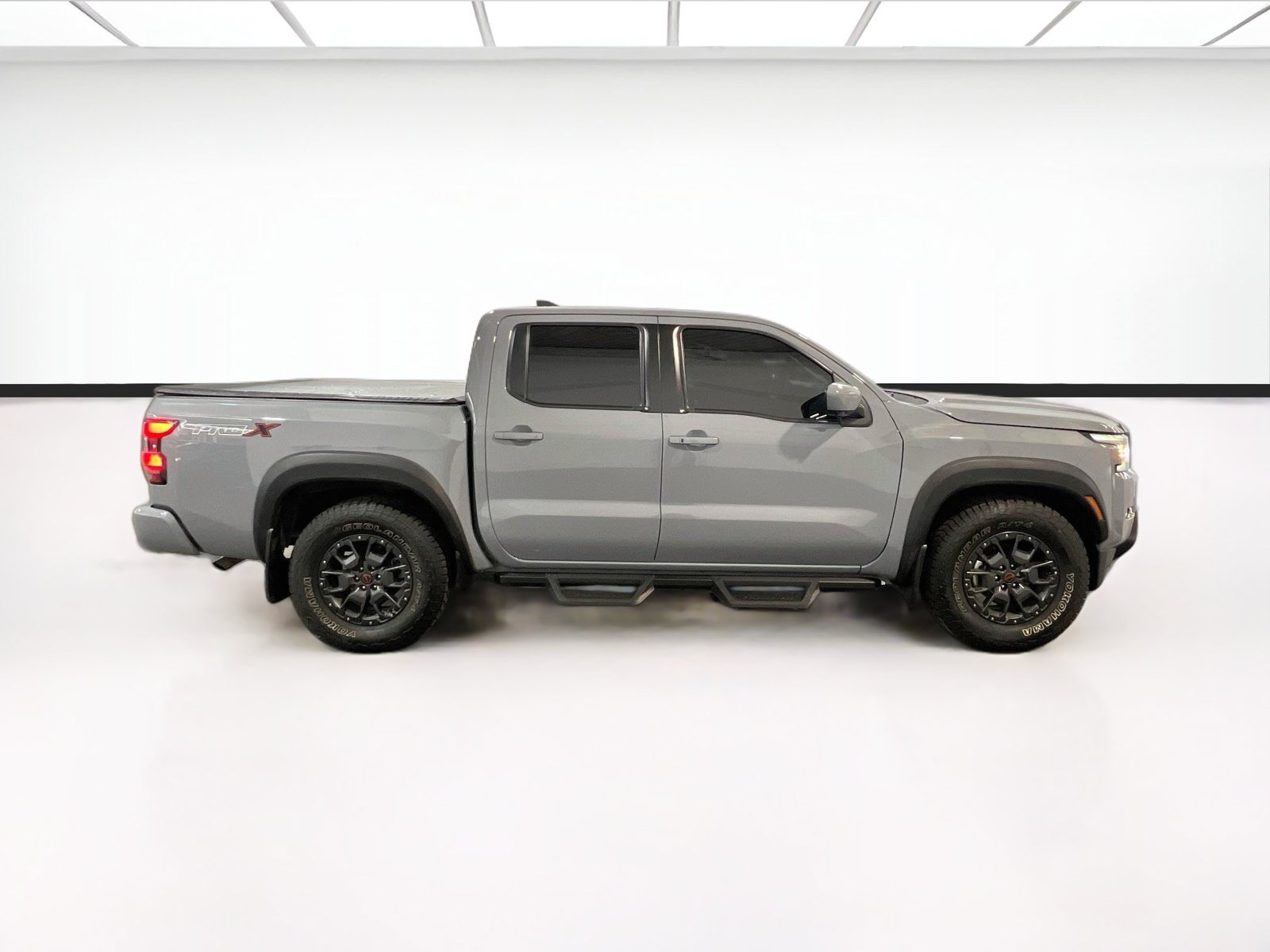 Used 2022 Nissan Frontier Pro-X w/ Pro-X Premium Package RWD image 24