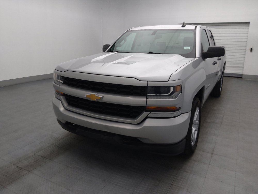 Used 2018 Chevrolet Silverado 1500 Custom w/ Custom Value Package RWD image 15
