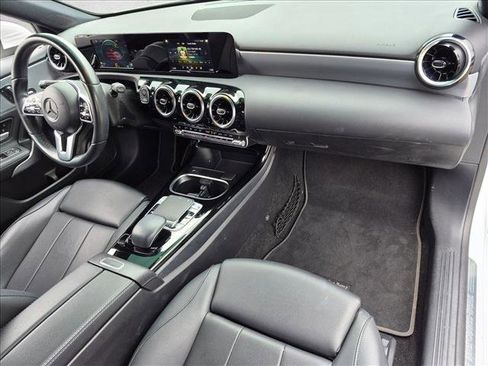 Used 2020 Mercedes-Benz A 220 image 19