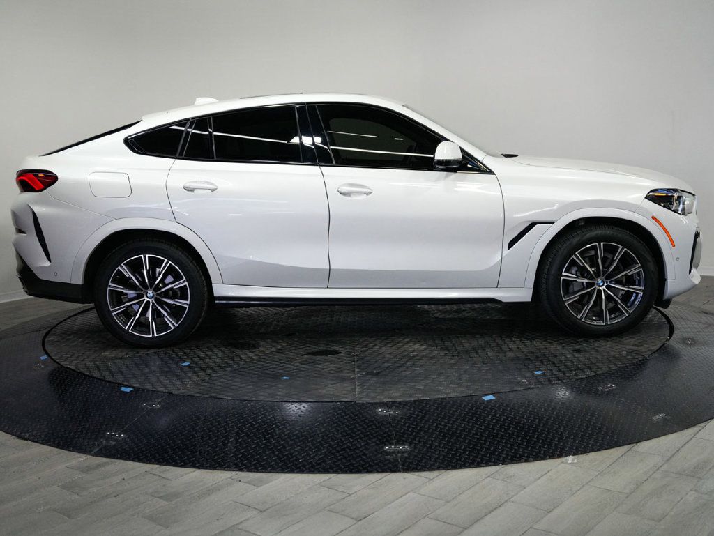 Used 2023 BMW X6 xDrive40i w/ M Sport Package AWD/4WD image 5
