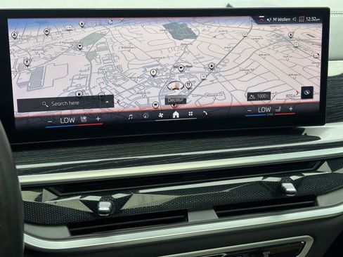 Used 2024 BMW X7 xDrive40i w/ M Sport Package AWD/4WD image 24