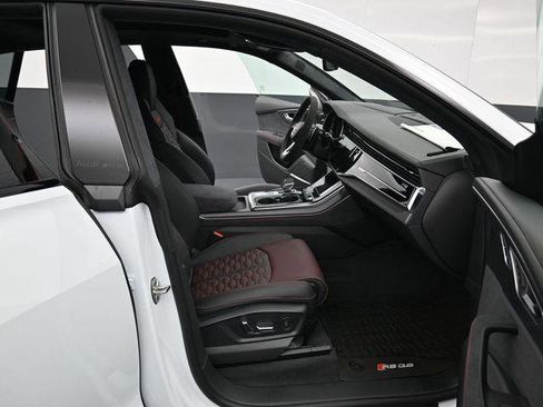 New 2026 Audi RS Q8 performance image 14