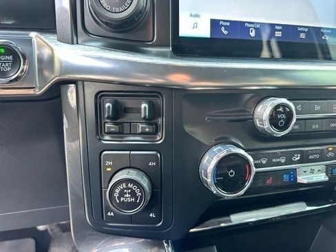 Used 2022 Ford F150 Lariat AWD/4WD image 38