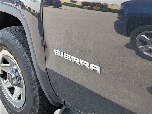 Used 2017 GMC Sierra 1500 4x4 Double Cab w/ Sierra Convenience Package image 14