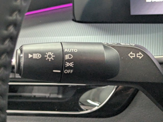 Used 2025 Nissan Murano SL AWD/4WD image 22