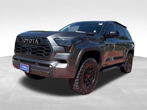 Used 2023 Toyota Sequoia TRD Pro AWD/4WD image 3