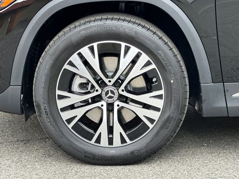 Used 2026 Mercedes-Benz GLA 250 image 12