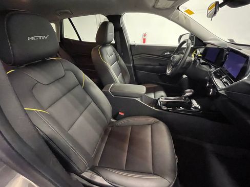 Used 2024 Chevrolet Trax ACTIV w/ Driver Confidence Package FWD image 21