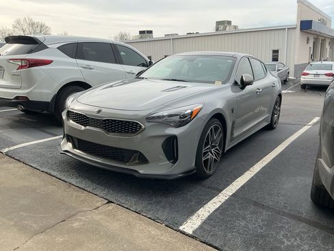 Used 2023 Kia Stinger GT2 image 1