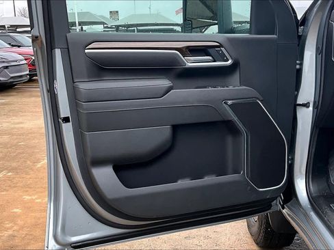 New 2026 Chevrolet Silverado 3500 LT image 11