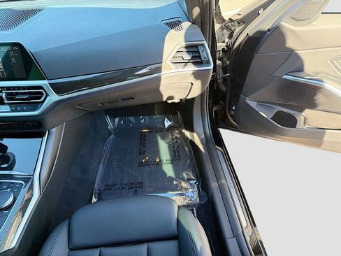 Used 2020 BMW 330i Sedan w/ Driving Assistance Package image 18