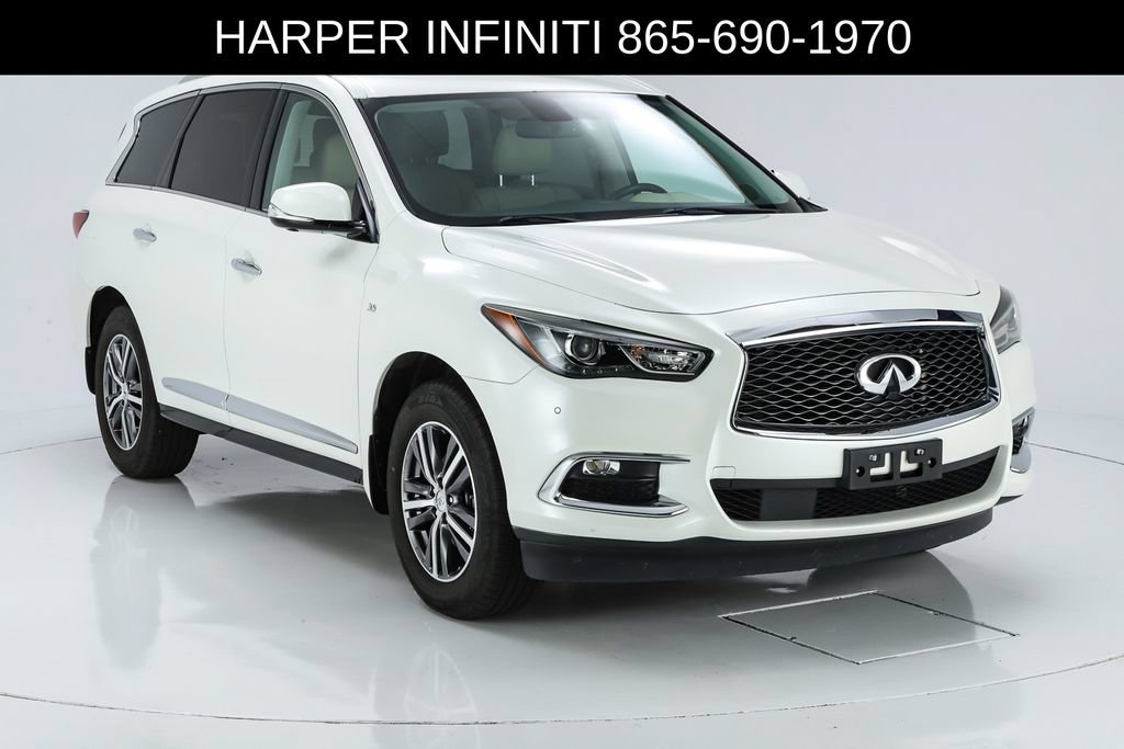 Used 2017 INFINITI QX60 Luxe w/ Premium Plus Package AWD/4WD image 16