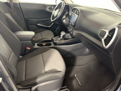 Used 2020 Kia Soul S image 17