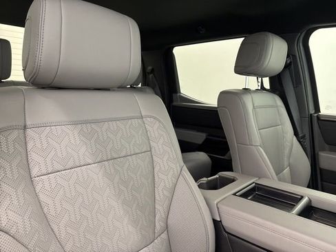 Used 2025 Toyota Tundra Limited image 23