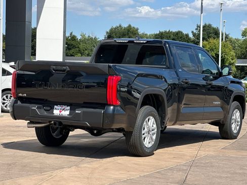 New 2026 Toyota Tundra SR5 AWD/4WD image 4
