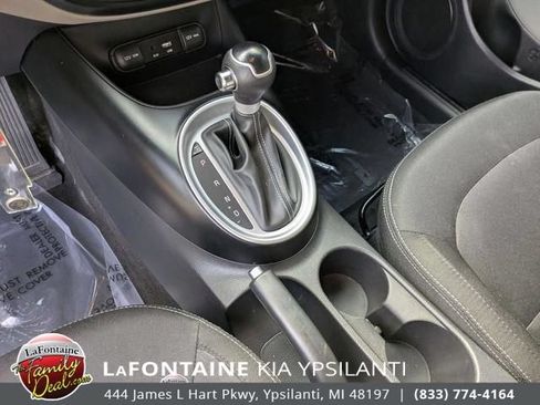 Used 2018 Kia Soul + FWD image 22