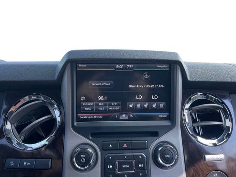 Used 2016 Ford F250 Platinum w/ FX4 Off-Road Package AWD/4WD image 30