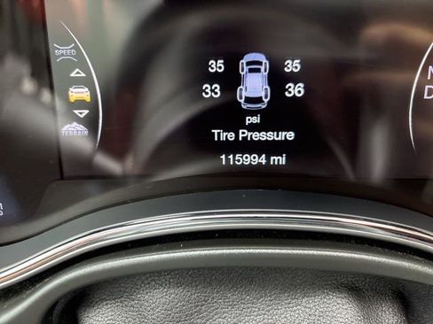 Used 2020 Jeep Grand Cherokee Trailhawk w/ Interior Metal Package AWD/4WD image 33