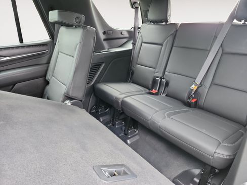 Used 2023 GMC Yukon Denali w/ Max Trailering Package AWD/4WD image 13