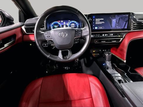 Used 2025 Toyota Camry XSE AWD/4WD image 6