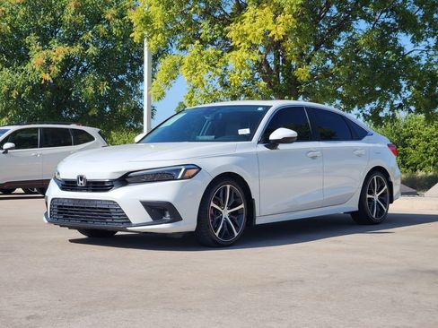 Certified 2022 Honda Civic Touring image 3