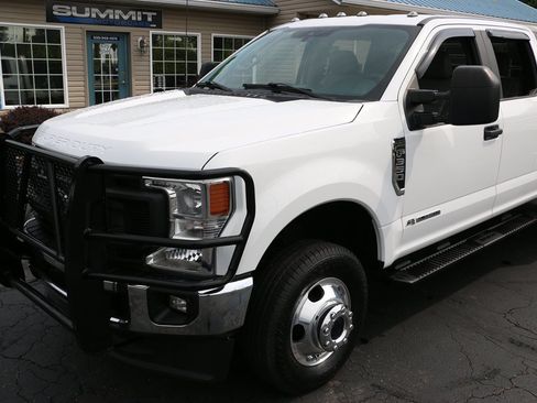 Used 2021 Ford F350 XL w/ Power Equipment Group AWD/4WD image 38