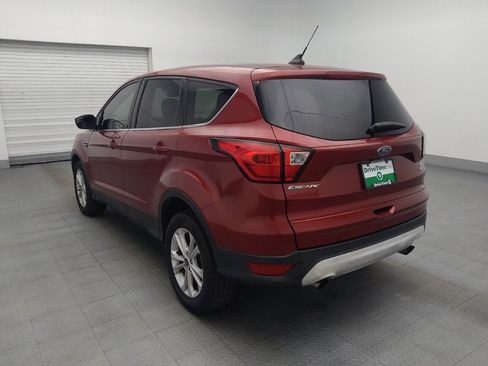 Used 2019 Ford Escape SE AWD/4WD image 5