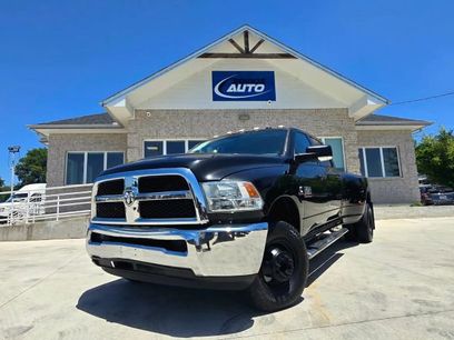 Used 2018 RAM 3500 Tradesman w/ Chrome Appearance Group
