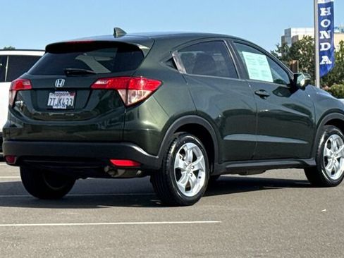 Used 2016 Honda HR-V EX image 4