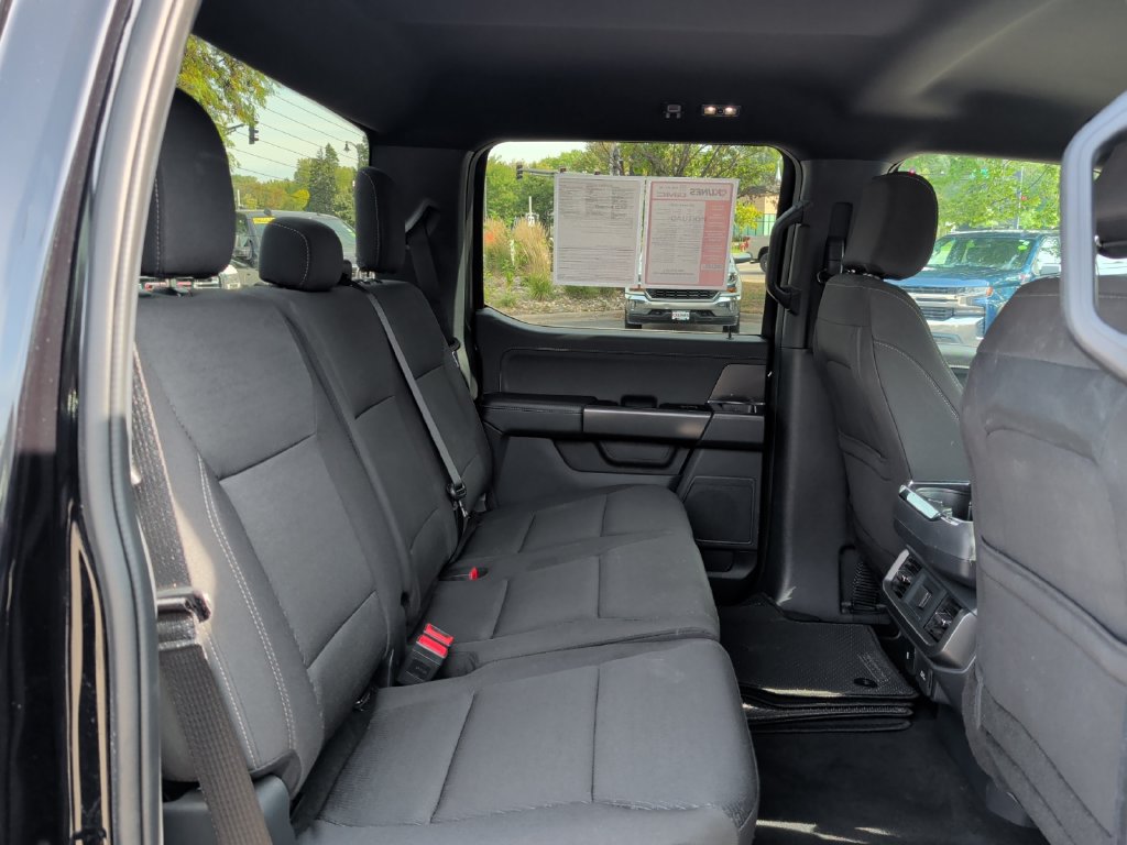 Used 2024 Ford F150 XLT w/ XLT Black Appearance Package AWD/4WD image 35