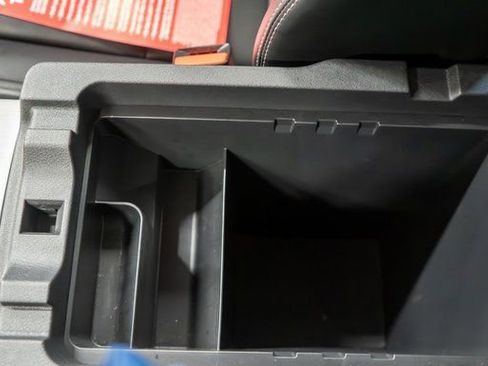 Certified 2023 Nissan Murano SV image 32