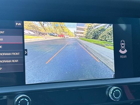 Used 2024 Porsche Macan GTS image 28