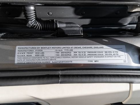 New 2026 Bentley Bentayga AWD/4WD image 42