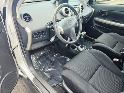 Used 2004 Scion xA image 9