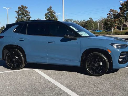 New 2026 Volkswagen Tiguan SE R-Line image 2