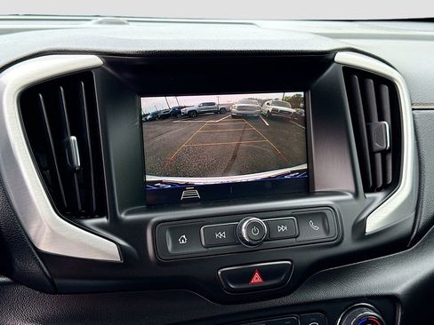 Used 2020 GMC Terrain SLE w/ Driver Convenience Package image 14