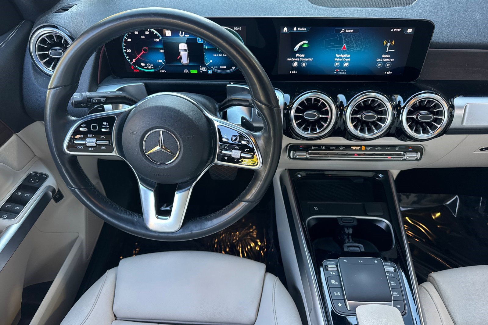 Used 2023 Mercedes-Benz EQB 250+ image 33