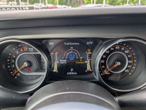 Used 2023 Jeep Gladiator Rubicon w/ LED Lighting Group AWD/4WD image 25