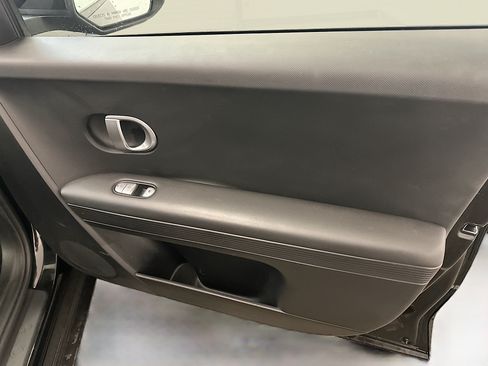 Used 2024 Hyundai Ioniq 5 SEL AWD/4WD image 34