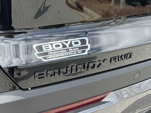 New 2026 Chevrolet Equinox ACTIV w/ Convenience Package III AWD/4WD image 30