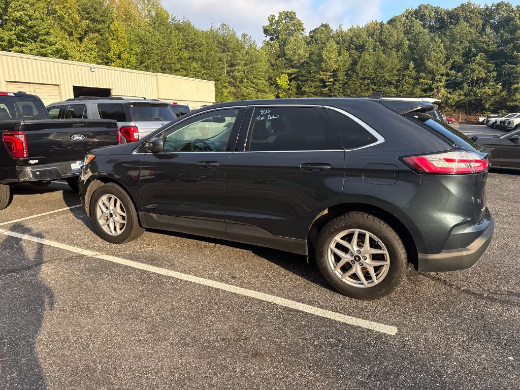 Used 2024 Ford Edge SEL w/ Convenience Package AWD/4WD image 10
