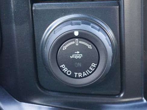 Used 2025 Ford F250 Platinum AWD/4WD image 21