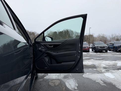 Used 2023 Subaru Legacy Limited image 33