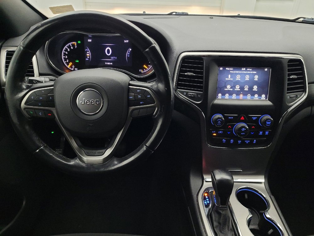 Used 2019 Jeep Grand Cherokee Laredo RWD image 22