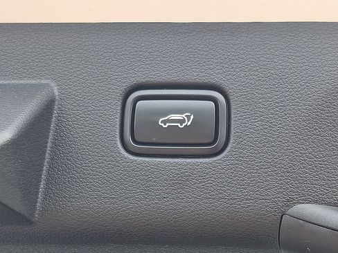 Used 2023 Kia Sportage EX w/ EX Premium Package image 32