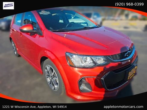 Used 2020 Chevrolet Sonic LT image 5