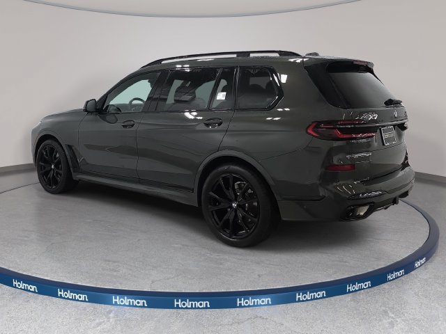 Certified 2025 BMW X7 xDrive40i w/ M Sport Package AWD/4WD image 7